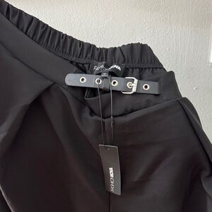 Fashion Nova Black Elastic Waist Pants